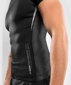 Venum Tempest 2.0 Rashguard - Short Sleeves - MMA Factory -MMA FACTORY Shop 34362e466d59cd3da95dfa9ba185bf21669ff442 rashguards ss tempest2.0 black grey 10 1