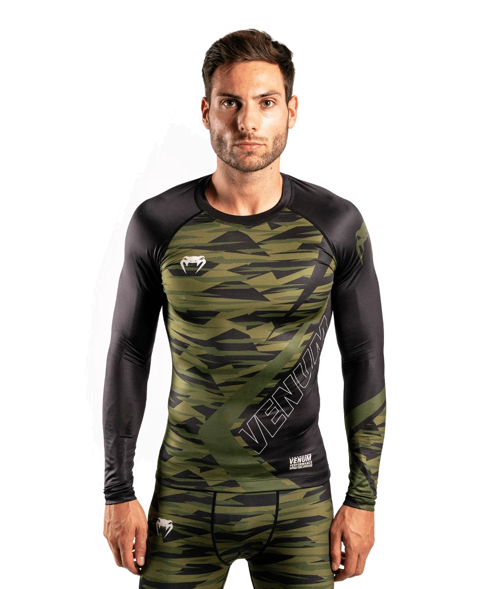 Venum Contender 5.0 Long Sleeves Rashguard - LS - MMA Factory 3 Venum Contender 5.0 Long Sleeves Rashguard - LS - MMA Factory