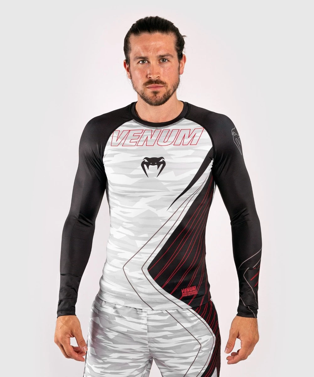 Venum Contender 5.0 Long Sleeves Rashguard - LS - MMA Factory 5 Venum Contender 5.0 Long Sleeves Rashguard - LS - MMA Factory - Image 3