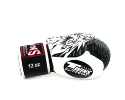 Twins Fancy Boxing Gloves - FBGVL3-50 - MMA Factory -MMA FACTORY Shop aac00f2f6696842c1579d0eefdda174b 1