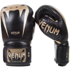Venum Giant 3.0 Boxing Gloves - MMA Factory -MMA FACTORY Shop gat 9 1
