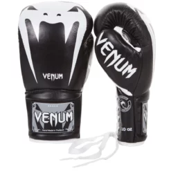 Venum Giant 3.0 Lace Up Boxing Gloves - MMA Factory -MMA FACTORY Shop venum 02729 001 8oz venum 02729 001 8oz galery image 1 bg giant 3 0 black 1500 01 1 2 1